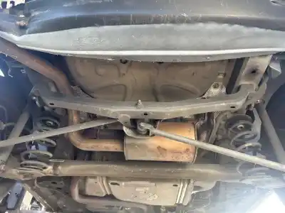 Peça sobressalente para automóvel em segunda mão charrió / suporte de eixo de trás por opel astra j lim. excellence referências oem iam 