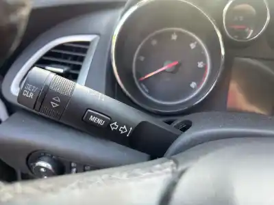 Pièce détachée automobile d'occasion COMMUTATEUR MULTIFONCTIONS pour OPEL ASTRA J LIM. Excellence Références OEM IAM   