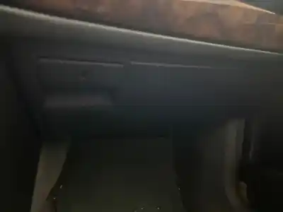 Second-hand car spare part GLOVE COMPARTMENT for BMW SERIE 7 (E32) 750i Automático OEM IAM references   