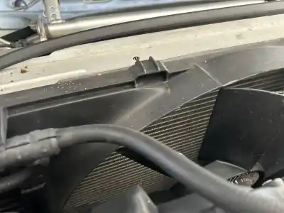 Peça sobressalente para automóvel em segunda mão RADIADOR DE ÁGUA por BMW SERIE 7 (E32) 750i Automático Referências OEM IAM   