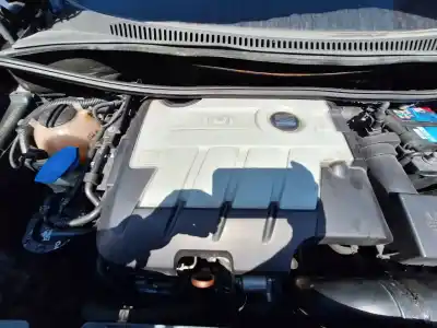 Автозапчасти б/у КРЫШКА ДВИГАТЕЛЯ за SEAT ALTEA XL (5P5) Freetrack 4X4 ссылки OEM IAM   