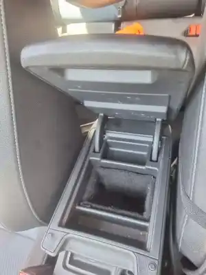 Second-hand car spare part center armrest for seat leon (5f1) 1.6 tdi oem iam references   