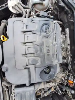 Pezzo di ricambio per auto di seconda mano COPERCHIO MOTORE per SEAT LEON (5F1) 1.6 TDI Riferimenti OEM IAM   