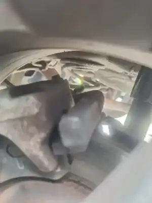 Pezzo di ricambio per auto di seconda mano pinza freno posteriore sinistra per seat leon (5f1) 1.6 tdi riferimenti oem iam 