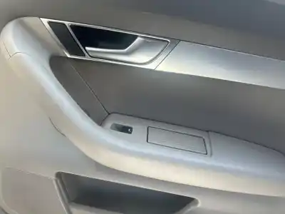 Pezzo di ricambio per auto di seconda mano COMANDO ALZACRISTALLI POSTERIORI DESTRO per AUDI A6 BERLINA (4F2) 3.0 TDI Quattro Riferimenti OEM IAM   