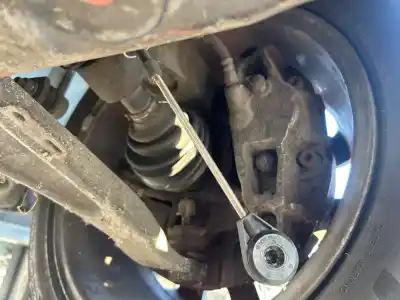 Recambio de automóvil de segunda mano de MANGUETA DELANTERA IZQUIERDA para VOLVO S80 BERLINA D5 Summum 215 CV / 158 KW referencias OEM IAM   