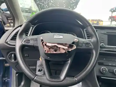 Second-hand car spare part steering wheel for seat leon (5f1) 1.6 tdi oem iam references 5f0419091l dmo