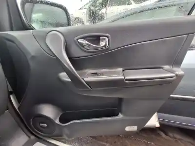 Pezzo di ricambio per auto di seconda mano Rivestimento Porta Anteriore Destro per RENAULT KOLEOS Bose Edition Riferimenti OEM IAM   
