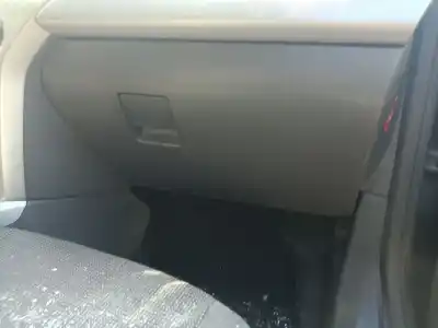 Peça sobressalente para automóvel em segunda mão porta luvas por opel astra gtc sport referências oem iam 