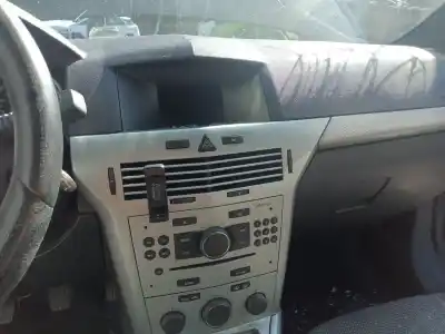 Peça sobressalente para automóvel em segunda mão sistema de áudio / rádio cd por opel astra gtc sport referências oem iam 