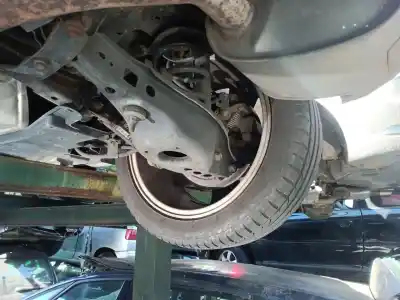 Peça sobressalente para automóvel em segunda mão  por TOYOTA AURIS  Referências OEM IAM   