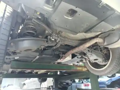 Peça sobressalente para automóvel em segunda mão charrió / suporte de eixo de trás por toyota auris sport referências oem iam 