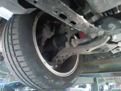 Peça sobressalente para automóvel em segunda mão pinça de travão dianteira direita por toyota auris sport referências oem iam 