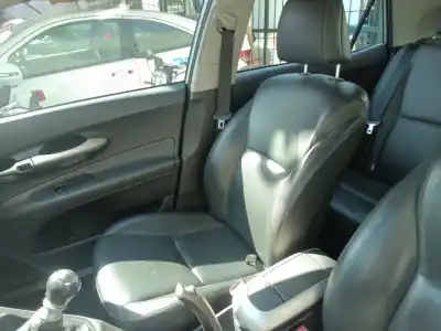 Peça sobressalente para automóvel em segunda mão Assento Dianteiro Direito por TOYOTA AURIS Sport Referências OEM IAM   