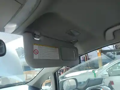 Peça sobressalente para automóvel em segunda mão para-sol direito por toyota auris sport referências oem iam 