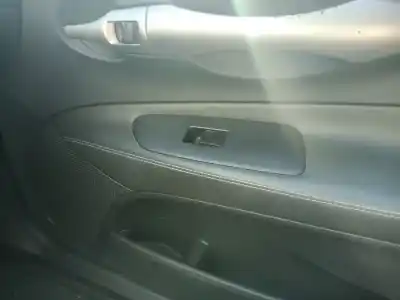 Peça sobressalente para automóvel em segunda mão botão / interruptor elevador vidro dianteiro direito por toyota auris sport referências oem iam 