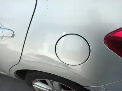 Peça sobressalente para automóvel em segunda mão tampa de combustível externa por toyota auris sport referências oem iam 