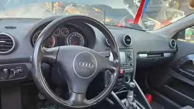 Peça sobressalente para automóvel em segunda mão volante por audi a3 (8p1) 2.0 tdi 16v referências oem iam 