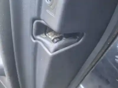 Second-hand car spare part rear right door lock for audi a4 b6 (8e2) 1.9 tdi oem iam references 