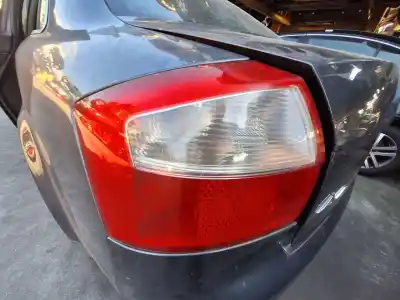 Second-hand car spare part left tailgate light for audi a4 b6 (8e2) 1.9 tdi oem iam references   