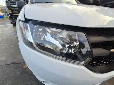 Second-hand car spare part right headlight for dacia sandero basis oem iam references 