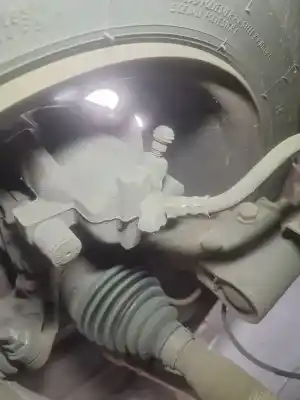 Second-hand car spare part front right brake caliper for dacia sandero basis oem iam references 