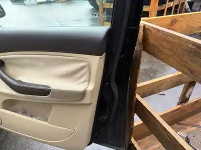 Peça sobressalente para automóvel em segunda mão fechadura da porta dianteira direita por ford focus c-max (cap) ghia (d) referências oem iam 