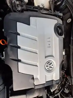 Peça sobressalente para automóvel em segunda mão Tampa Do Motor por VOLKSWAGEN PASSAT B6 (3C2) 2.0 TDI 16V Referências OEM IAM   
