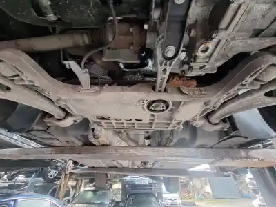 Peça sobressalente para automóvel em segunda mão charrió / suporte de eixo dianteiro por volkswagen passat b6 (3c2) 2.0 tdi 16v referências oem iam 