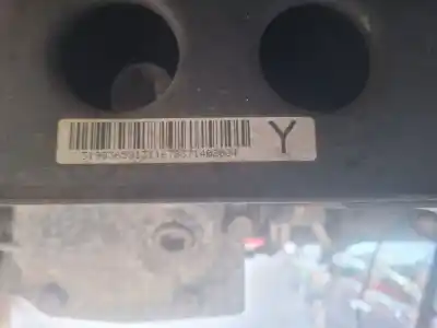 Peça sobressalente para automóvel em segunda mão charrió / suporte de eixo de trás por bmw serie 1 berlina (e81/e87) 118d referências oem iam   