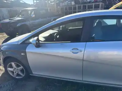 Автозапчасти б/у левая передняя дверь за seat leon (1p1) reference ссылки oem iam 1p0831055a