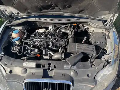 Peça sobressalente para automóvel em segunda mão Compressor De Ar Condicionado A/a A/c por SEAT LEON (1P1) Reference Referências OEM IAM 1K0820808F  