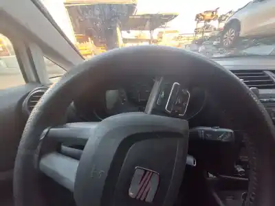 Pezzo di ricambio per auto di seconda mano volante per seat leon (1p1) reference copa riferimenti oem iam   