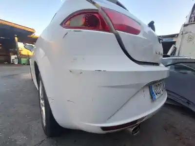 Peça sobressalente para automóvel em segunda mão Para Choques Traseiro por SEAT LEON (1P1) Reference Copa Referências OEM IAM   