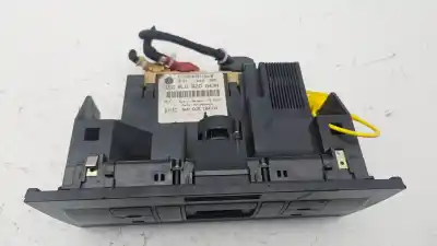 Peça sobressalente para automóvel em segunda mão  por AUDI A3 (8L)  Referências OEM IAM 8L0820043H  