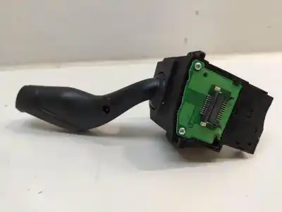 Tweedehands auto-onderdeel MULTIFUNCTIONELE BEDIENING voor FORD FOCUS (2014-2018)  OEM IAM-referenties AV6T13335AE  