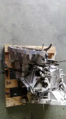 Second-hand car spare part GEARBOX for RENAULT SCÉNIC II (JM0/1_)  OEM IAM references 7701723237  