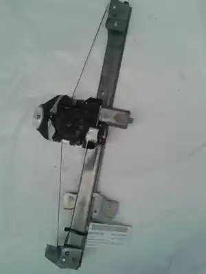 Автозапчасти б/у РЕГУЛЯТОР СТЕКЛА ПЕРЕДНЕГО ПРАВОГО за DACIA DOKKER FURGONETA/MONOVOLUMEN  ссылки OEM IAM 807209071R  