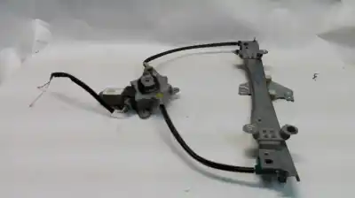 Pièce détachée automobile d'occasion LÉVE GLACE AVANT GAUCHE pour RENAULT TWINGO II (CN0_)  Références OEM IAM 8200384743  