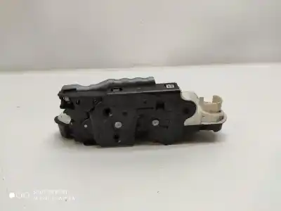 Second-hand car spare part LEFT FRONT DOOR LOCK for VOLKSWAGEN POLO V (6R1, 6C1)  OEM IAM references 5K1837015J  