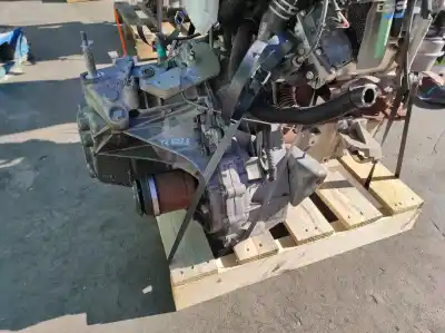 Pezzo di ricambio per auto di seconda mano riduttore per dacia duster (hs_) 1.5 dci 4x4 riferimenti oem iam 320105644r  