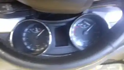 Автозапчастина б/у панель інструментів для skoda superb ii (3t4) 2.0 tdi 16v посилання на oem iam 3t1920841m  