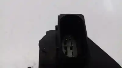 Second-hand car spare part LEFT FRONT DOOR LOCK for OPEL INSIGNIA A SEDÁN (G09)  OEM IAM references 13579522  