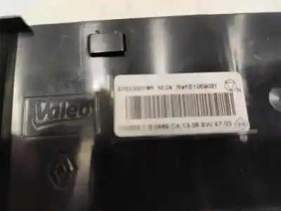 Peça sobressalente para automóvel em segunda mão comando de sofagem (chauffage / ar condicionado)  por renault fluence (l3_) 1.5 dci (l30b) referências oem iam 275100018r  