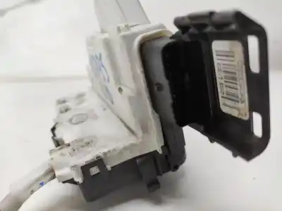 Автозапчастина б/у замок передній праві двері для peugeot 5008 1.6 hdi fap посилання на oem iam 9800623080  