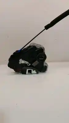 Second-hand car spare part FRONT RIGHT DOOR LOCK for LEXUS IS II (_E2_)  OEM IAM references 6903053090  