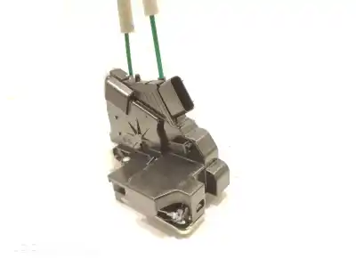 Pezzo di ricambio per auto di seconda mano serratura porta anteriore destra per ssangyong tivoli 1.6 riferimenti oem iam 7122035000  