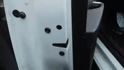 Second-hand car spare part LEFT FRONT DOOR LOCK for SEAT LEON ST (5F8)  OEM IAM references 5K1837015J  