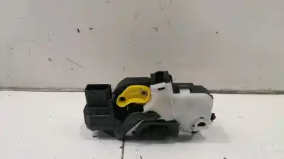 İkinci el araba yedek parçası SOL ÖN KAPI KILIDI için OPEL ASTRA J (P10)  OEM IAM referansları 13579522  