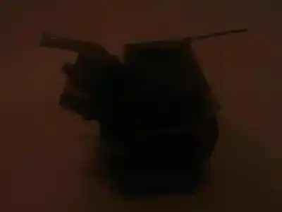 Автозапчастина б/у КОМПРЕСОР КОНДИЦИОНЕРА для OPEL CORSA E (X15)  Посилання на OEM IAM   